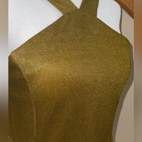 Women’s Cocktail Party Dress Size Large Shimmer Goldish Sexy Cross Neck Halter - Picture 6 of 9